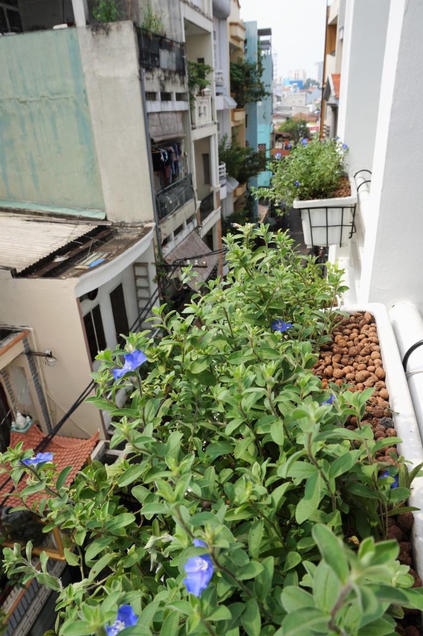 Khách sạn Green Suites Hotel 3*
