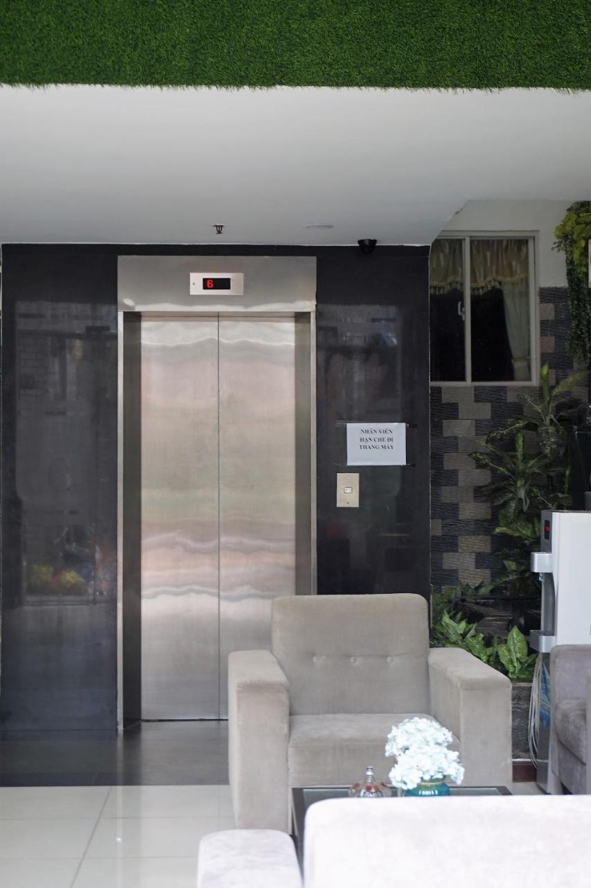 Green Suites Hotel Khách sạn 3*